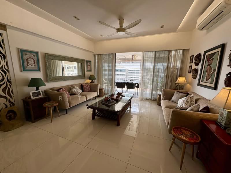 The Interlace, 192 Depot Road, 4 Bedrooms, 3,530 sqft, Condominium For Rent, by Ritu Sahney, 500066179 - Living Room - PropertyGuru.com.sg