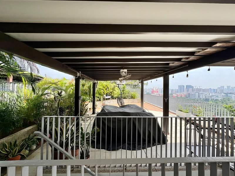 The Interlace, 192 Depot Road, 4 Bedrooms, 3,530 sqft, Condominium For Rent, by Ritu Sahney, 500066179 - Balcony - PropertyGuru.com.sg
