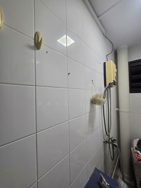 64 Circuit Road HDB Flat For Sale at S$ 480,000 | PropertyGuru Singapore - Bathroom