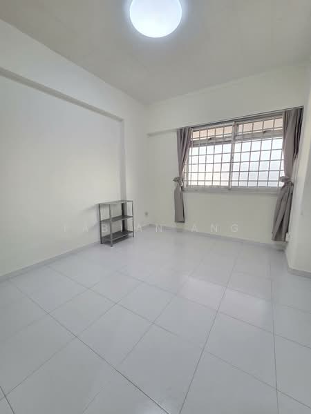 359 Tampines Street 34 HDB Flat For Sale at S$ 635,000 | PropertyGuru Singapore - Interior