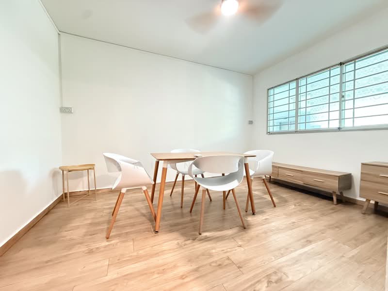 118 Pending Road, 118 Pending Road, 2 Bedrooms, 785 sqft, HDB Flat For Rent, by Brian Koh, 500066195 - Dining Room - PropertyGuru.com.sg