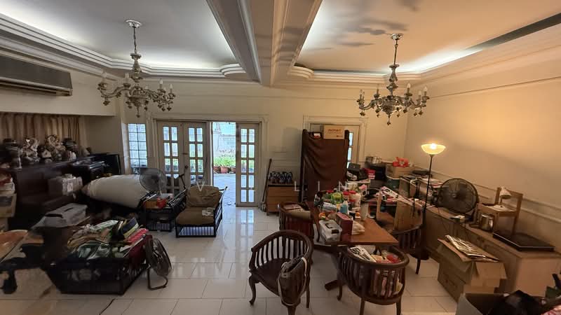 ◤ EXCLUSIVE Serangoon Garden Original HUGE LAND Build Yr Dream Home Proposal Ready ❤️ 11m Frontage! Semi-Detached House For Sale at S$ 5,888,888 | PropertyGuru Singapore - Living Room