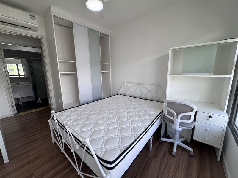 662A Tampines Street 64, 662A Tampines Street 64, Room Rental, 150 sqft, HDB Flat For Rent, by Alexis Chia 谢慧丽, 500066199 - Bedroom - PropertyGuru.com.sg