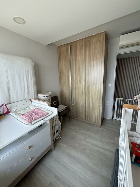 588D Ang Mo Kio Street 52 HDB Flat For Sale at S$ 1,280,000 | PropertyGuru Singapore - Common bedroom 2