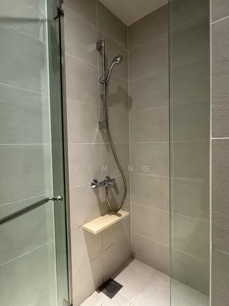 The Lakefront Residences, 42 Lakeside Drive, 2 Bedrooms, 765 sqft, Condominium For Rent, by Ken Ng, 500066222 - Bathroom - PropertyGuru.com.sg