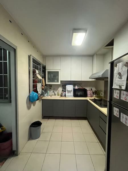 273D Compassvale Link, 273D Compassvale Link, 3 Bedrooms, 900 sqft, HDB Flat For Rent, by Rosemary Ho, 500066224 - Kitchen - PropertyGuru.com.sg