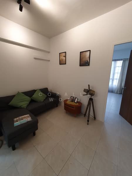 Central Green, 1 Jalan Membina, Room Rental, 250 sqft, Condominium For Rent, by Coralle Wong, 500066227 - Living Room - PropertyGuru.com.sg