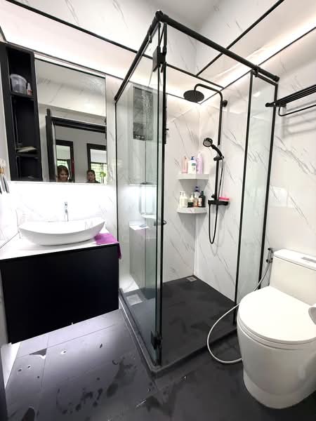 334C Yishun Street 31 HDB Flat For Sale at S$ 638,000 | PropertyGuru Singapore - Bathroom