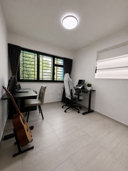334C Yishun Riverwalk, 334C Yishun Street 31, 3 Bedrooms, 990 sqft, HDB Flat For Sale, by Michelle Chia, 500066231 - Study/common room - PropertyGuru.com.sg