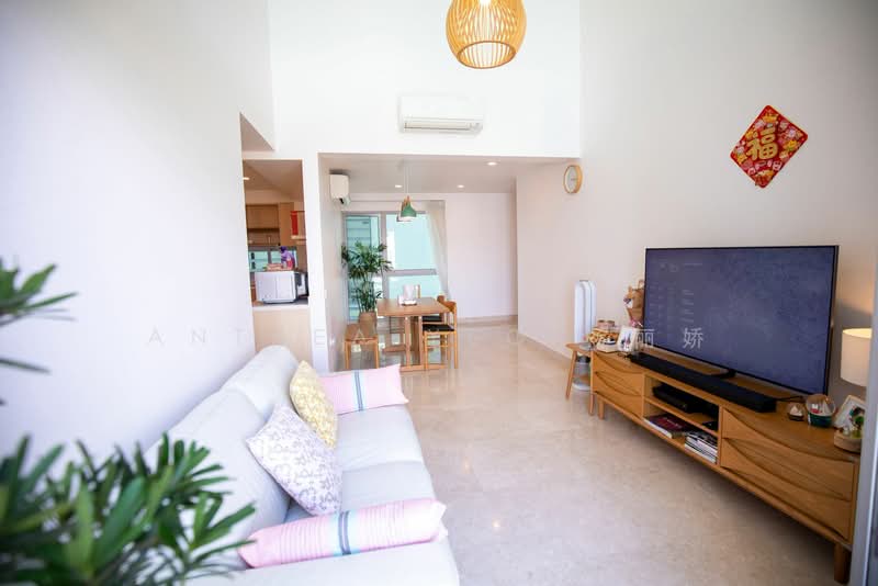 Eight Riversuites Condominium For Sale at S$ 2,150,000 | PropertyGuru Singapore - Living Room