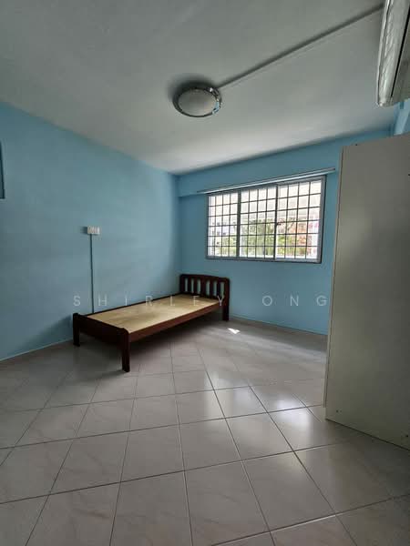 215 Petir Road, 215 Petir Road, 3 Bedrooms, 1,098 sqft, HDB Flat For Rent, by Shirley Ong, 500066241 - Bedroom - PropertyGuru.com.sg