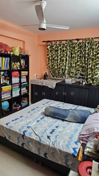 505C Yishun Street 51 HDB Flat For Sale at S$ 640,000 | PropertyGuru Singapore - Bedroom