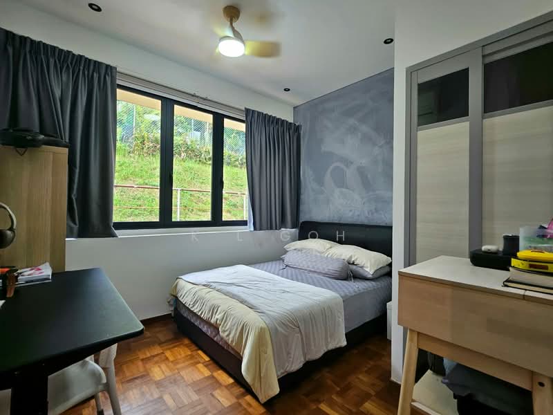 ⭐️⭐️LANDED7772@CORNER TERRACE AT CASA FIDELIO OFF SIGLAP, GOOD CONDITION GOOD PRICE Terraced House For Sale at S$ 3,500,000 | PropertyGuru Singapore - Bedroom