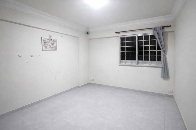 For Sale - 24 Hougang Avenue 3