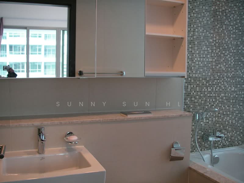 Livia Condominium For Sale at S$ 2,280,000 | PropertyGuru Singapore - Bathroom