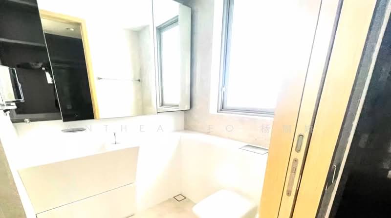 Cairnhill Nine Condominium For Sale at S$ 2,880,000 | PropertyGuru Singapore