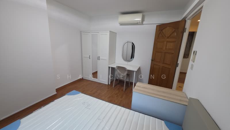 185 Edgefield Plains, 185 Edgefield Plains, 3 Bedrooms, 1,378 sqft, HDB Flat For Rent, by Shanice ONG, 500066306 - Bedroom - PropertyGuru.com.sg