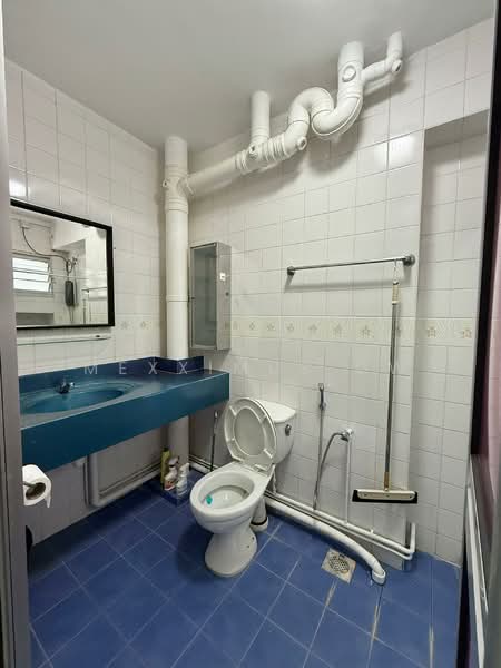707 Pasir Ris Drive 10, 707 Pasir Ris Drive 10, Room Rental, 140 sqft, HDB Flat For Rent, by Mexximus Ow, 500066313 - Bathroom - PropertyGuru.com.sg