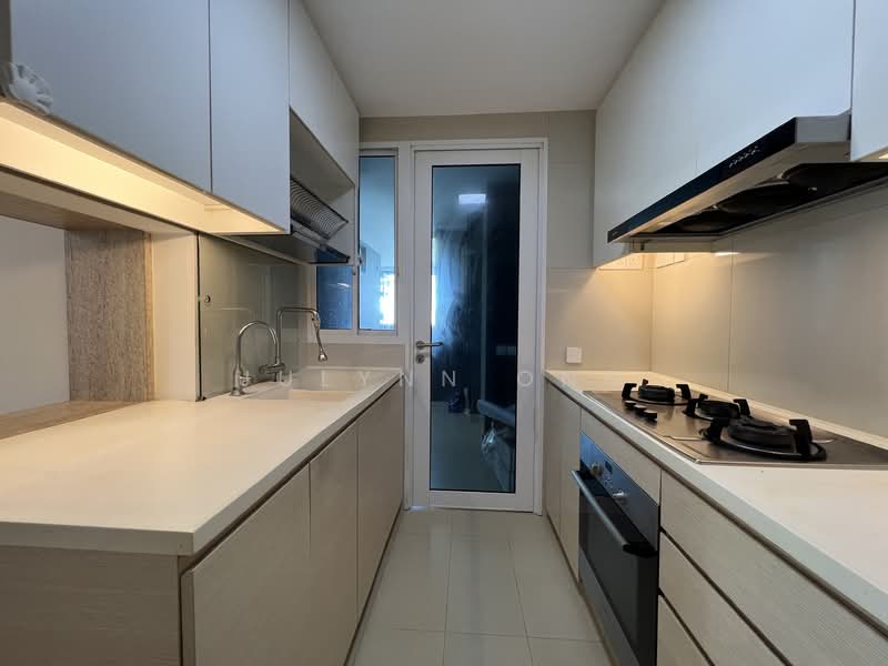 The Tampines Trilliant Executive Condominium For Sale at S$ 2,000,000 | PropertyGuru Singapore - Kitchen
