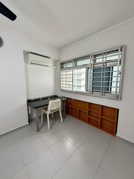 707 Pasir Ris Drive 10, 707 Pasir Ris Drive 10, Room Rental, 126 sqft, HDB Flat For Rent, by Mexximus Ow, 500066317 - Study - PropertyGuru.com.sg