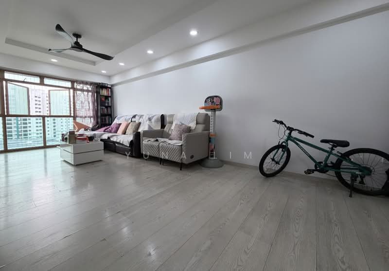 313B Anchorvale Road HDB Flat For Sale at S$ 698,000 | PropertyGuru Singapore - Living Room