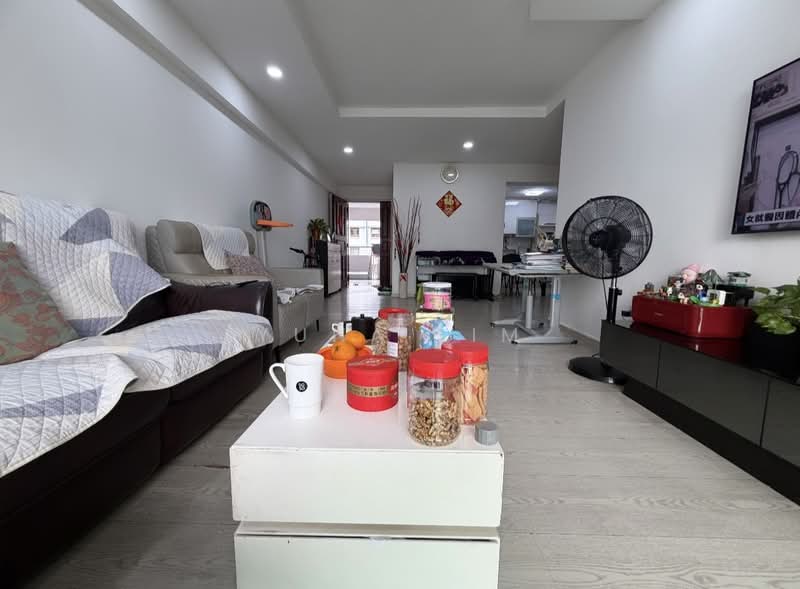 313B Anchorvale Road HDB Flat For Sale at S$ 698,000 | PropertyGuru Singapore - Living Room