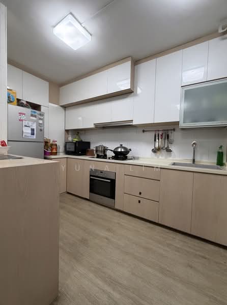 313B Anchorvale Road HDB Flat For Sale at S$ 698,000 | PropertyGuru Singapore - Kitchen