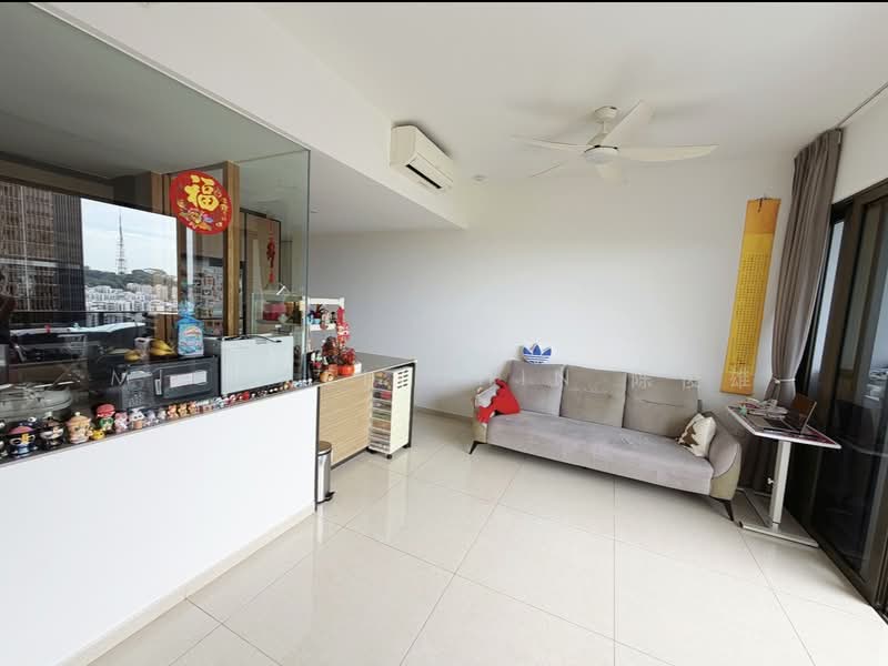 Midwood Condominium For Sale at S$ 2,600,000 | PropertyGuru Singapore - Living Room
