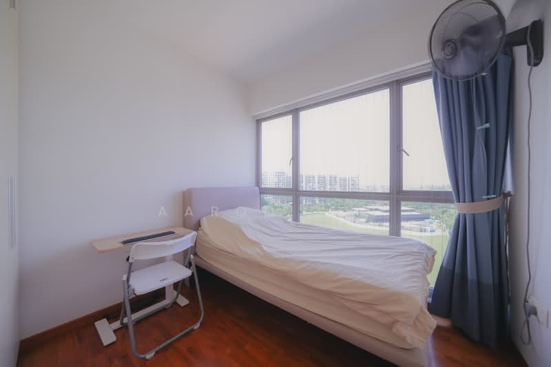 519A Tampines Central 8 HDB Flat For Sale at S$ 908,000 | PropertyGuru Singapore - Bedroom