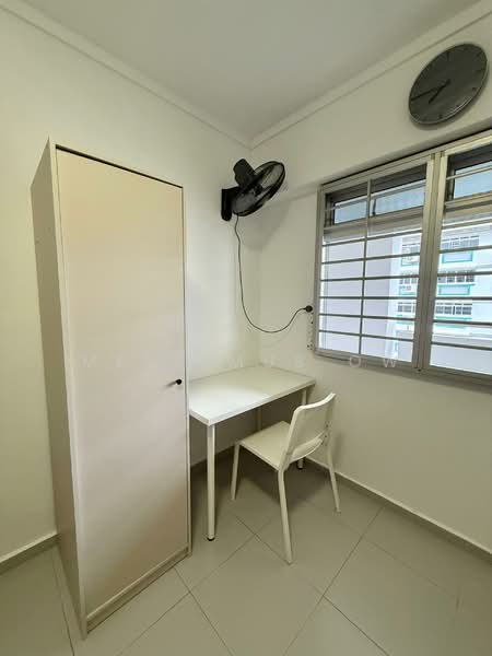 707 Pasir Ris Drive 10, 707 Pasir Ris Drive 10, Room Rental, 126 sqft, HDB Flat For Rent, by Mexximus Ow, 500066339 - Study - PropertyGuru.com.sg
