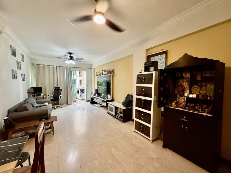 Euphony Gardens Condominium For Sale at S$ 1,000,000 | PropertyGuru Singapore - Living Room