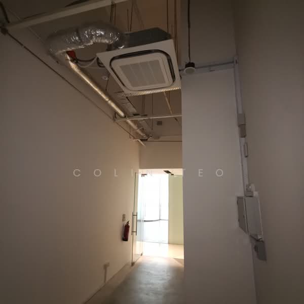 Oxley Tower, 138 Robinson Road, 183 sqft, Other Retail For Sale, by Colin Teo, 500066349 - Corridor - CommercialGuru.com.sg