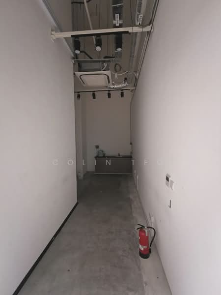 Oxley Tower, 138 Robinson Road, 183 sqft, Other Retail For Sale, by Colin Teo, 500066349 - Interior - CommercialGuru.com.sg