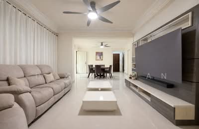 For Sale - 321 Tampines Street 33