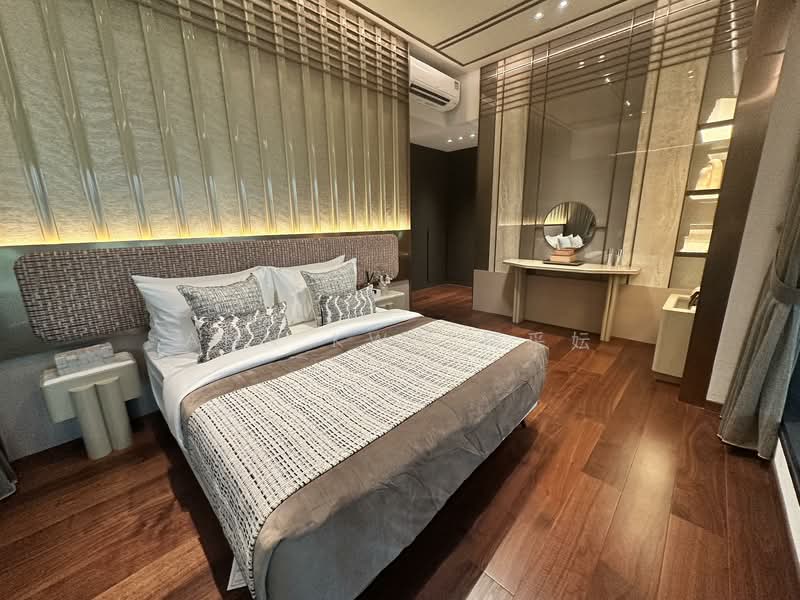 One Marina Gardens Apartment For Sale at S$ 2,521,400 | PropertyGuru Singapore - Bedroom