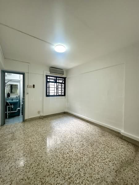 117 Ang Mo Kio Avenue 4 HDB Flat For Sale at S$ 425,000 | PropertyGuru Singapore - Interior