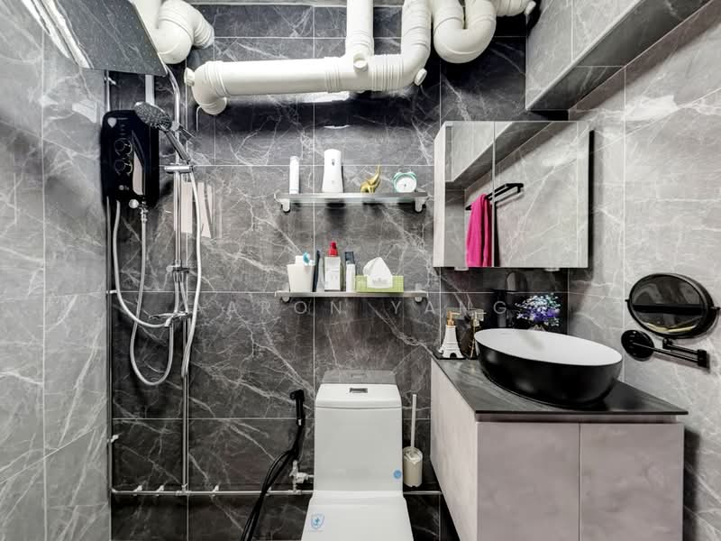 203A Compassvale Road HDB Flat For Sale at S$ 610,000 | PropertyGuru Singapore - Bathroom