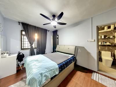 For Sale - 203A Compassvale Road