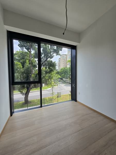 Jervois Mansion, 4 Jervois Close, 2 Bedrooms, 797 sqft, Condominium For Rent, by Jaslyn Kee, 500066408 - Common bedroom - PropertyGuru.com.sg