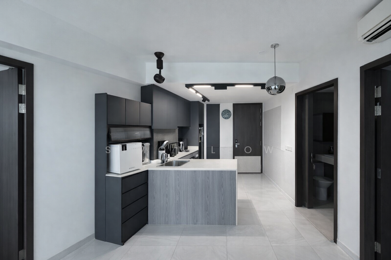 Riverfront Residences Condominium For Sale at S$ 1,180,000 | PropertyGuru Singapore - Kitchen