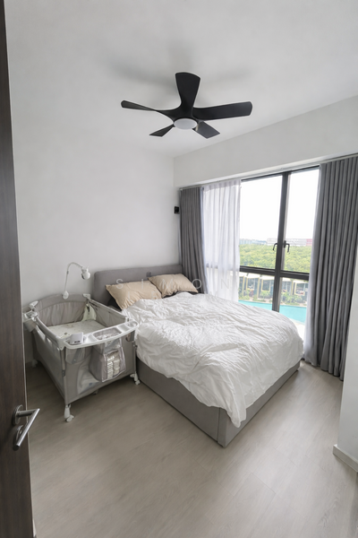 Riverfront Residences Condominium For Sale at S$ 1,180,000 | PropertyGuru Singapore - Bedroom