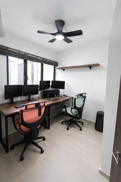 Riverfront Residences Condominium For Sale at S$ 1,180,000 | PropertyGuru Singapore