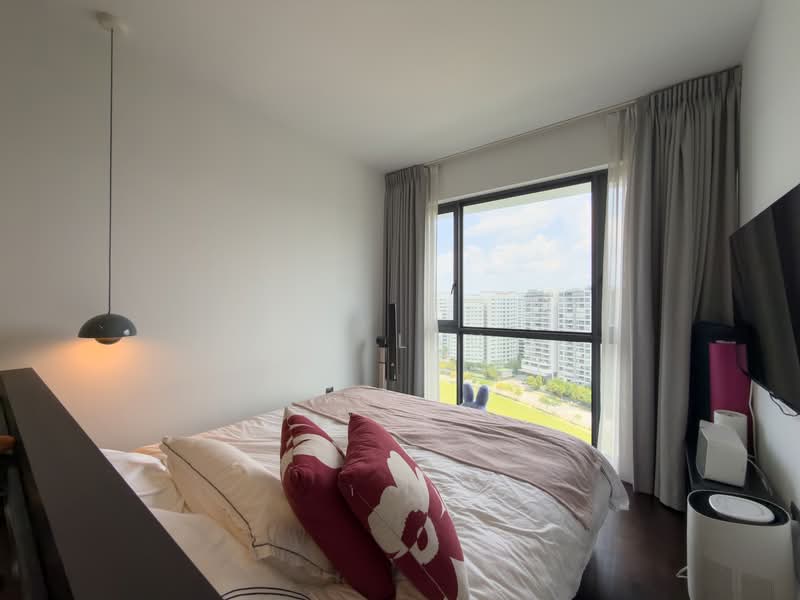 Boathouse Residences Condominium For Sale at S$ 1,800,000 | PropertyGuru Singapore - Master Bedroom