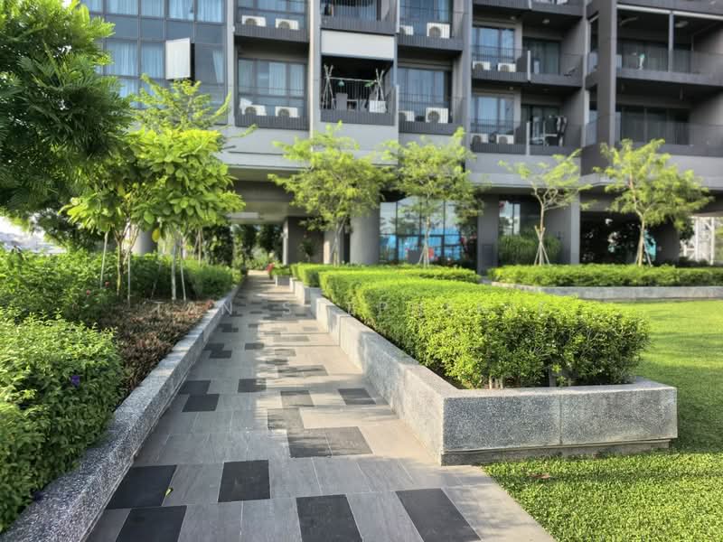 The LINQ @ Beauty World, 118 Upper Bukit Timah Road, 3 Bedrooms, 958 sqft, Condominium For Rent, by Tan Stephenie, 500066434 - Exterior - PropertyGuru.com.sg