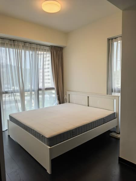 The LINQ @ Beauty World, 118 Upper Bukit Timah Road, 3 Bedrooms, 958 sqft, Condominium For Rent, by Tan Stephenie, 500066434 - Bedroom - PropertyGuru.com.sg