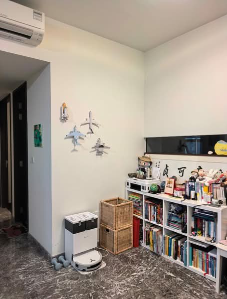 The LINQ @ Beauty World, 118 Upper Bukit Timah Road, 3 Bedrooms, 958 sqft, Condominium For Rent, by Tan Stephenie, 500066434 - Study - PropertyGuru.com.sg