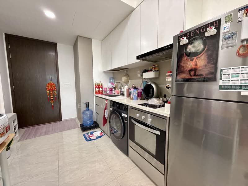 Parc Riviera Condominium For Sale at S$ 820,000 | PropertyGuru Singapore - Kitchen