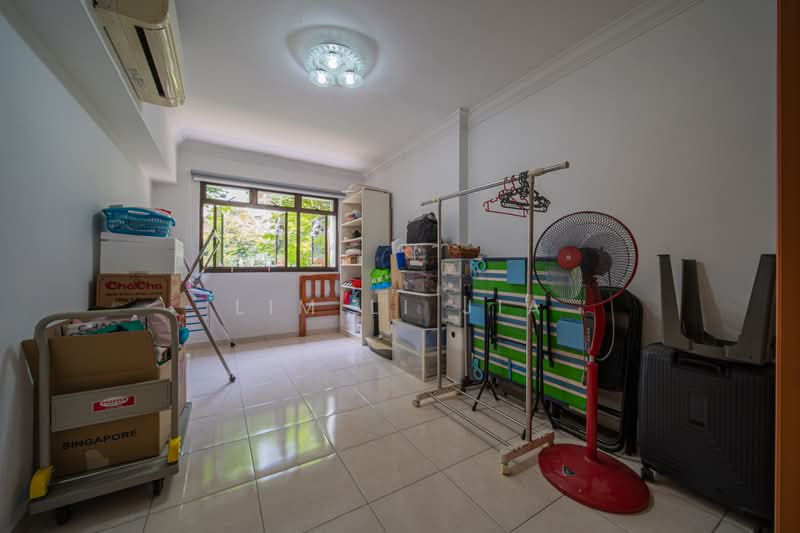 312A Anchorvale Lane HDB Flat For Sale at S$ 600,000 | PropertyGuru Singapore - Common Bedroom
