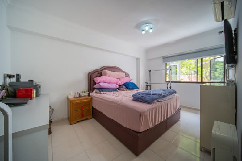 312A Anchorvale Lane HDB Flat For Sale at S$ 600,000 | PropertyGuru Singapore - Master Bedroom