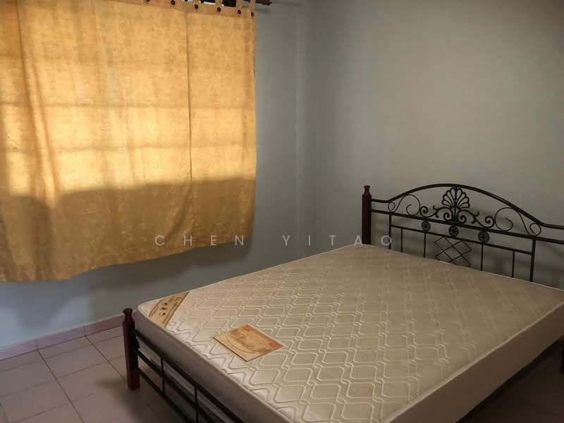 30 Jalan Bahagia, 30 Jalan Bahagia, 2 Bedrooms, 904 sqft, HDB Flat For Rent, by Chen Yitao, 500066450 - Bedroom - PropertyGuru.com.sg